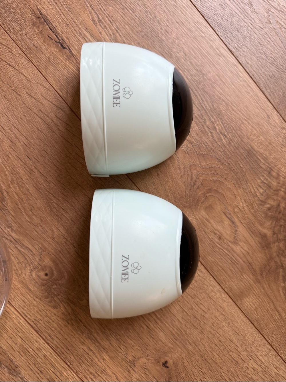Zomee portable breast pumps; no chargers; see pictures for details;